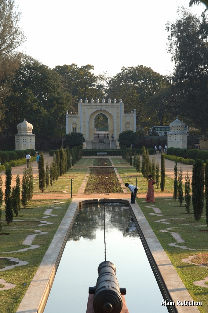 inde20060123009.jpg
