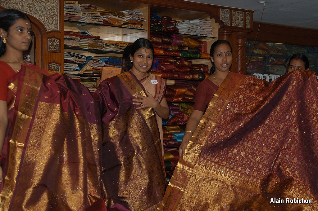 inde20060127016.jpg