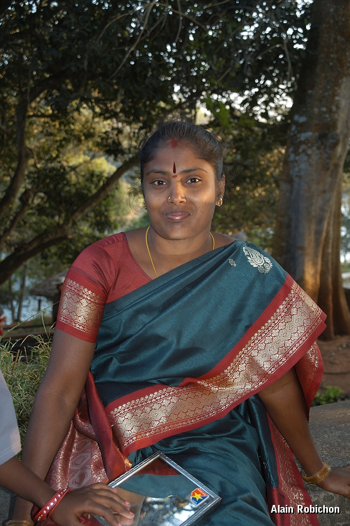 inde20060129026.jpg