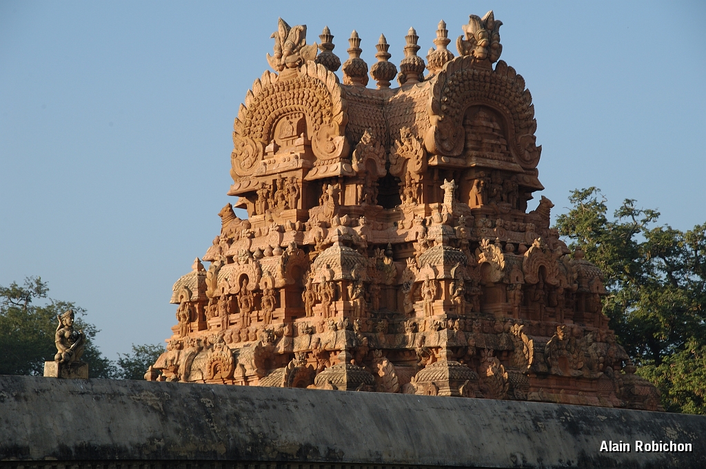 inde20060202020.jpg