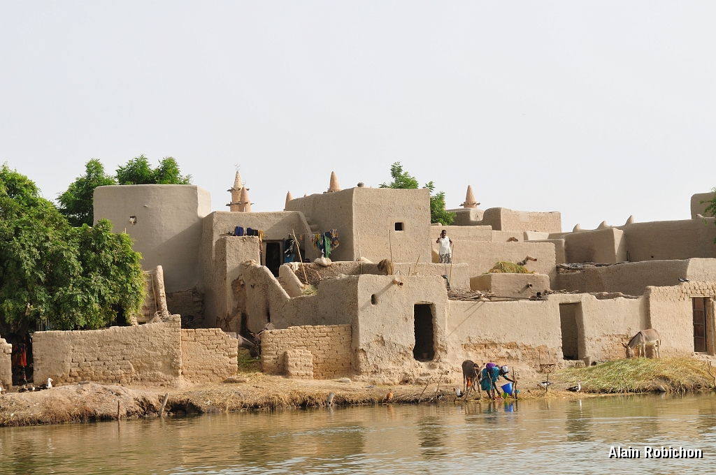 mali345.jpg