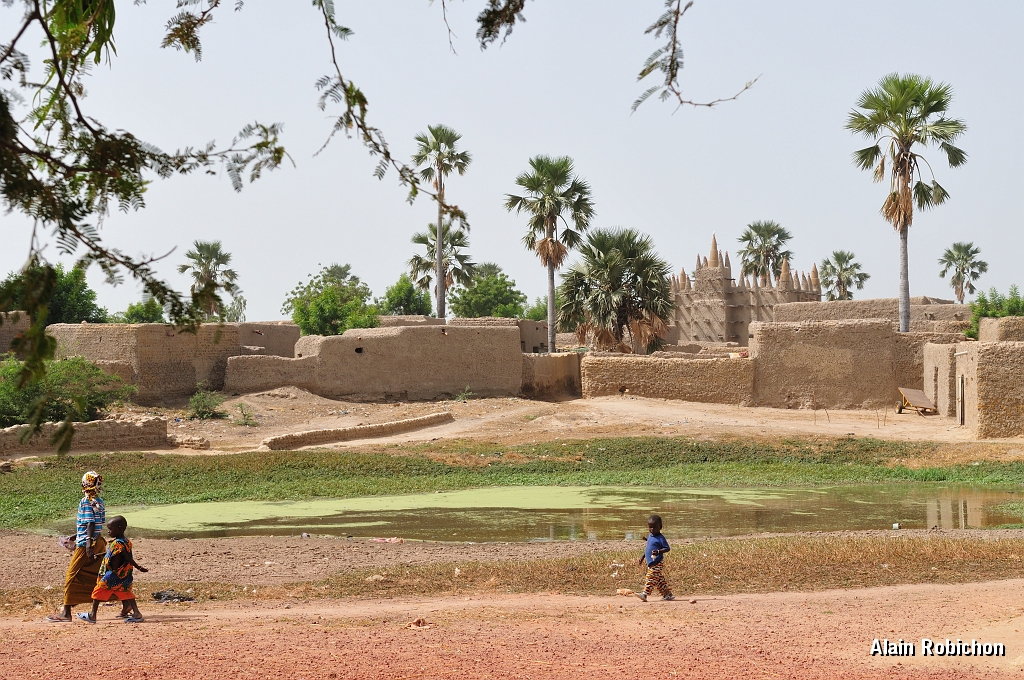 mali395.jpg